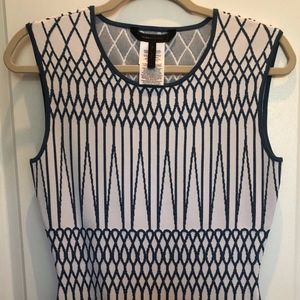 BCBGMaxAzria Body-Con Patterned Cocktail Dress